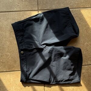 Lululemon ABC commission shorts navy